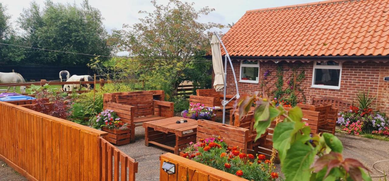 Sherwood Bungalow 3 Bedroom Entire Property Бостон Экстерьер фото